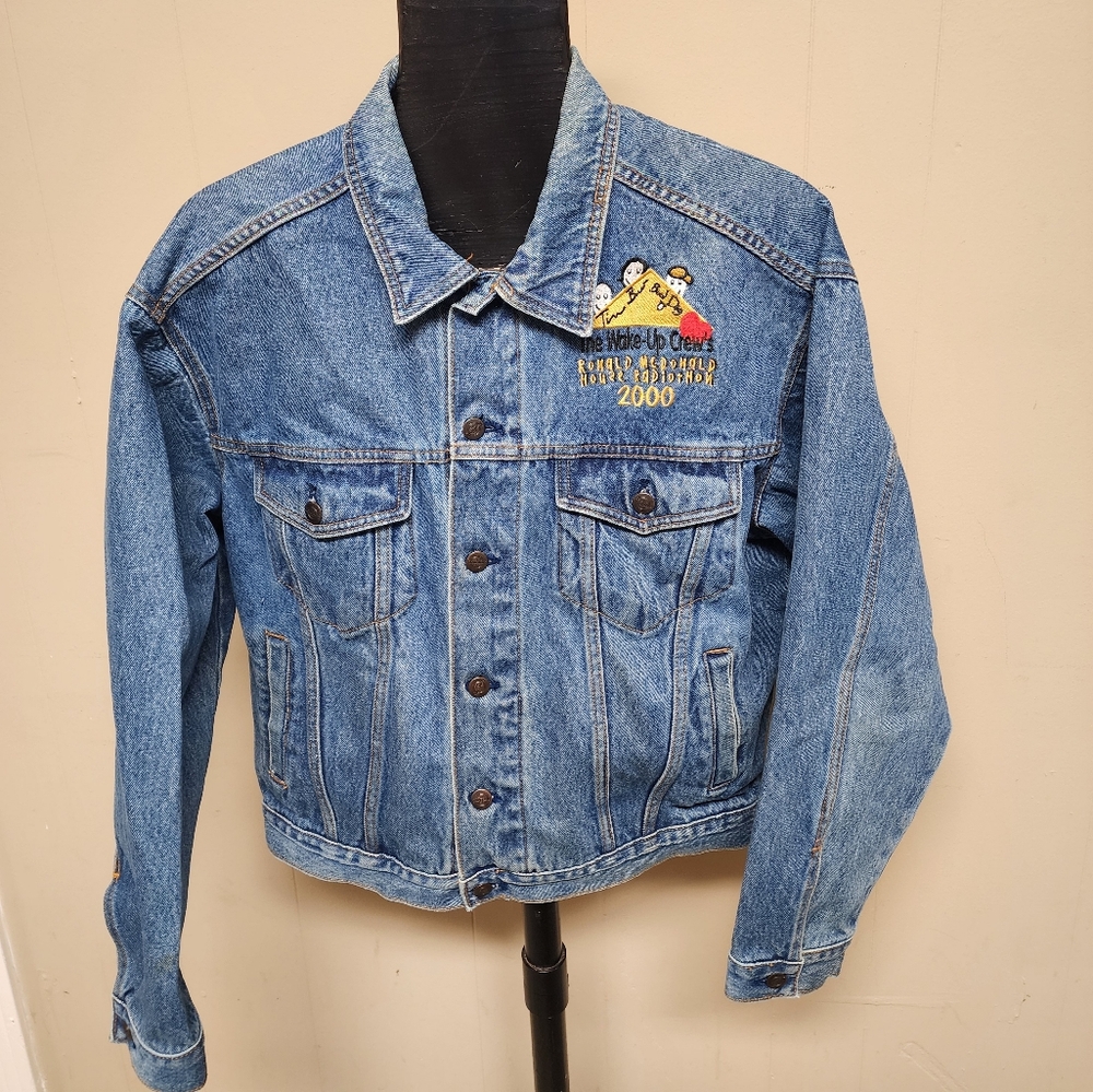 Vintage Authentic Denim Hard Rock Cafe Memphis Tennessee Adult Size Large Jacket